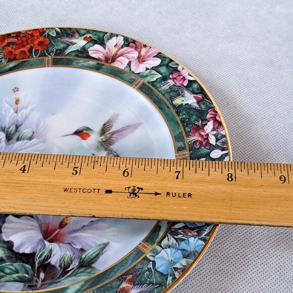 The Ruby-Throated Hummingbird, by Lena Liu-W. L. George Collector Plate - Picture 6 of 10